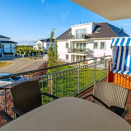 Duenenrose Wolkenlos