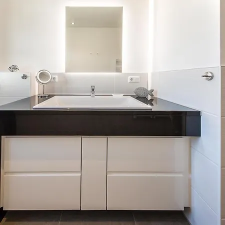 Duenenrose Wolkenlos